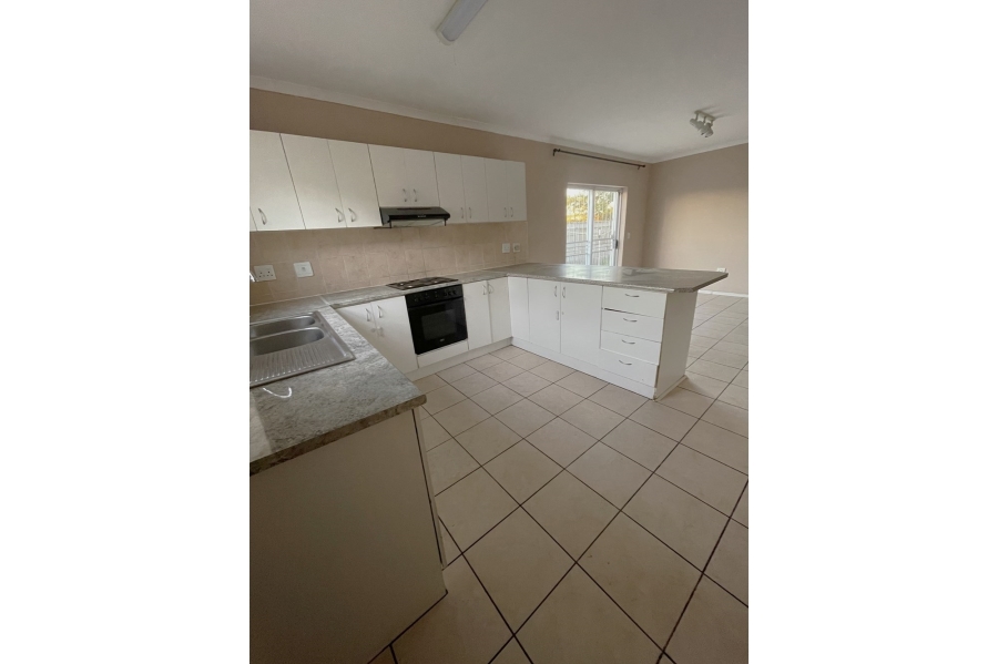 3 Bedroom Property for Sale in Windsor Park Estate Western Cape